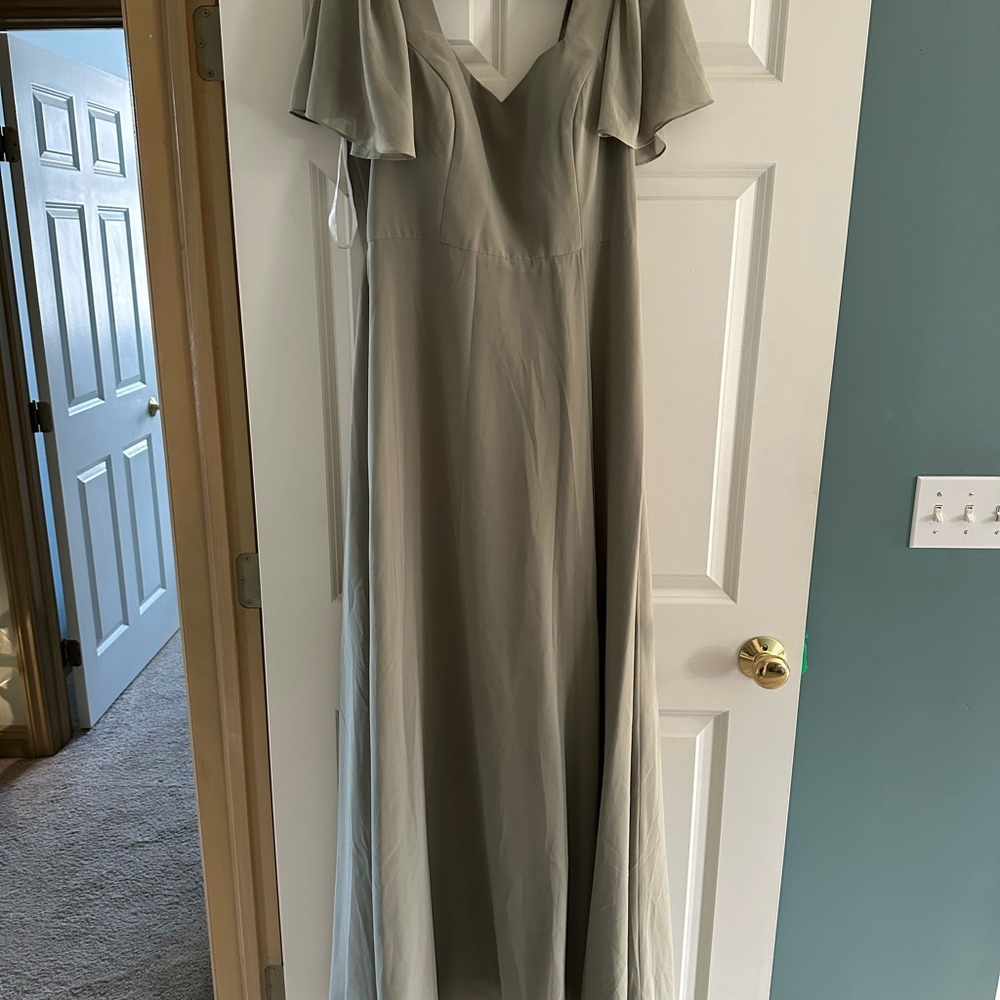 Elegant Gray Women's Dress
